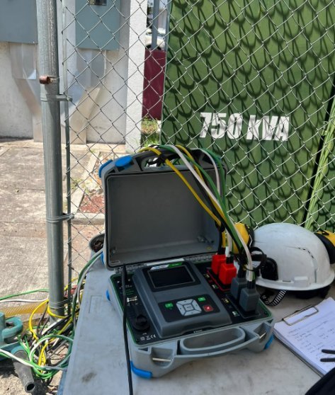 Instrumento de pruebas eléctricas frente al transformador de 750 kVA